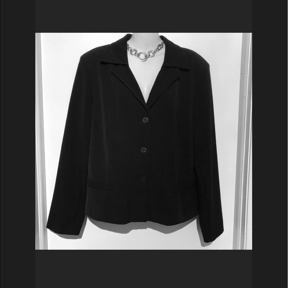 MELROSE Dark Navy/almost Black Blazer!!!